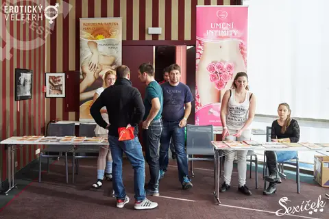 Erotic Fair 2015 — photograph 207 of 316