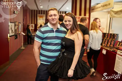 Erotic Fair 2015 — photograph 253 of 316