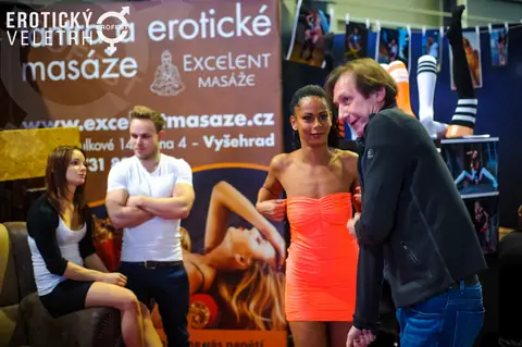 Erotic Fair 2016 — photograph 47 of 92
