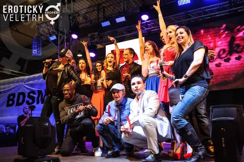 Erotic Fair 2016 — photograph 76 of 92