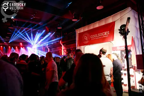Erotic Fair Bratislava 2017 — photograph 78 of 160