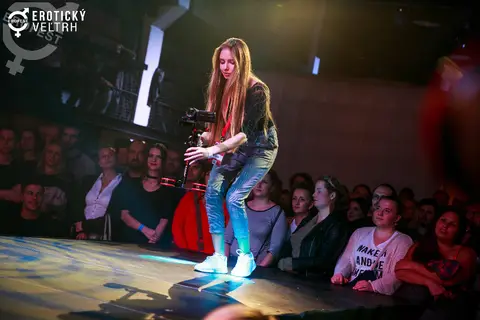 Erotic Fair Bratislava 2017 — photograph 88 of 160