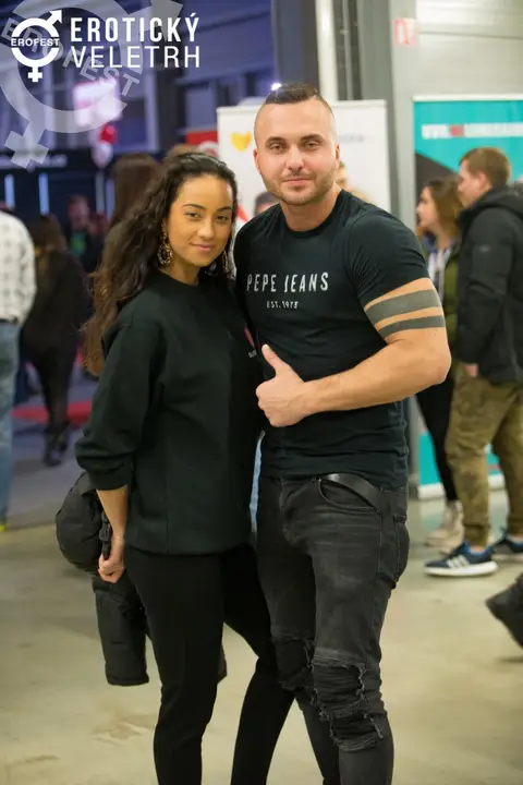 Erotic Fair 2017 — photograph 149 of 171