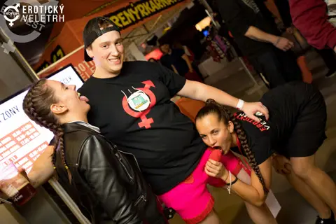 Erotic Fair 2017 — photograph 161 of 171