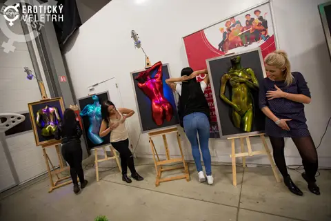 Erotic Fair 2017 — photograph 165 of 171