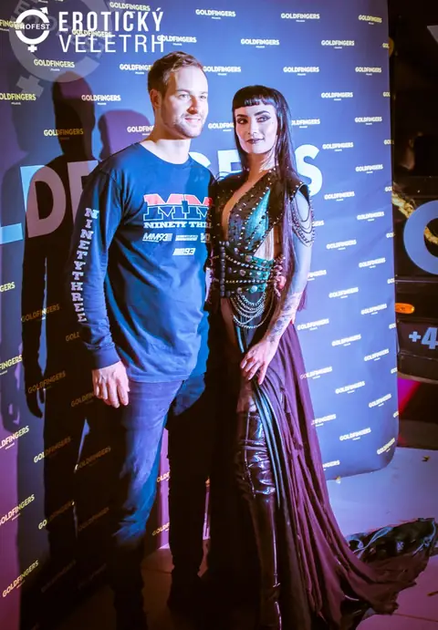 Erotic Fair 2018 — photograph 18 of 53