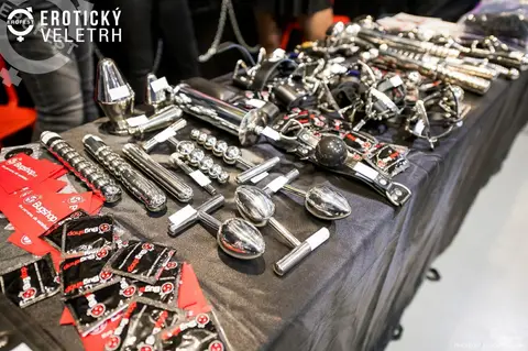 Erotic Fair 2019 — photograph 29 of 500