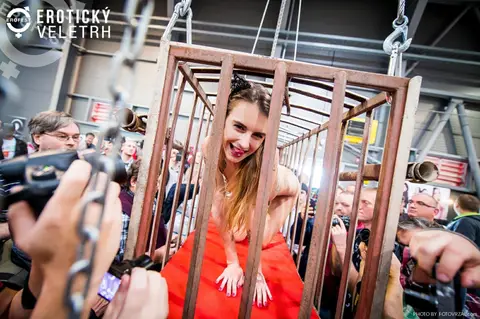 Erotic Fair 2019 — photograph 46 of 500