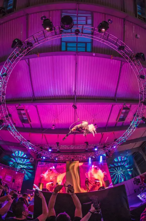 Erotic Fair 2019 — photograph 152 of 500