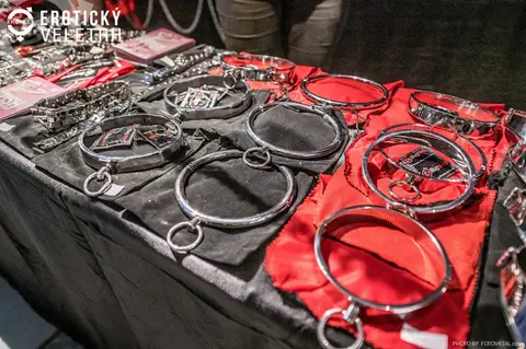 Erotic Fair 2019 — photograph 164 of 500