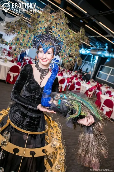 Erotic Fair 2019 — photograph 183 of 500