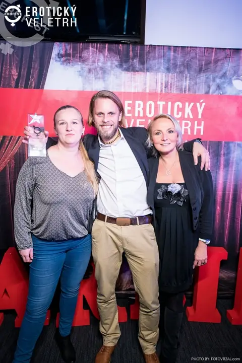 Erotic Fair 2019 — photograph 202 of 500