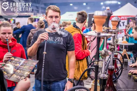 Erotic Fair 2019 — photograph 204 of 500