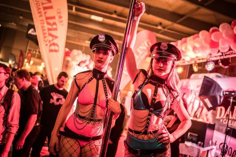Erotic Fair 2019 — photograph 240 of 500
