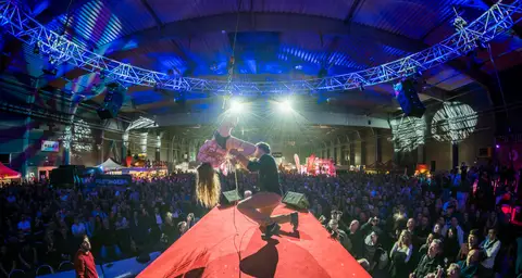 Erotic Fair 2019 — photograph 331 of 500