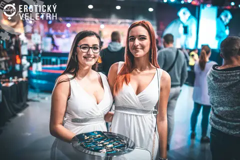 Erotic Fair 2019 — photograph 450 of 500
