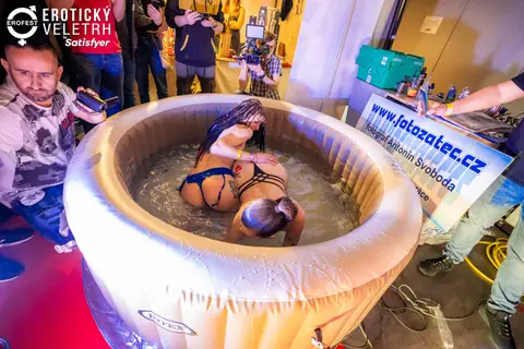Erotic Fair 2023 — photograph 45 of 517
