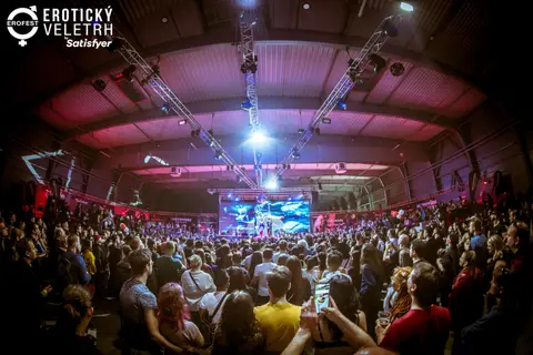 Erotic Fair 2023 — photograph 65 of 517