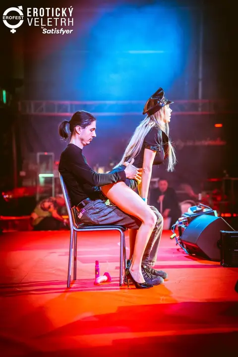 Erotic Fair 2023 — photograph 112 of 517