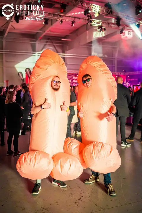 Erotic Fair 2023 — photograph 128 of 517