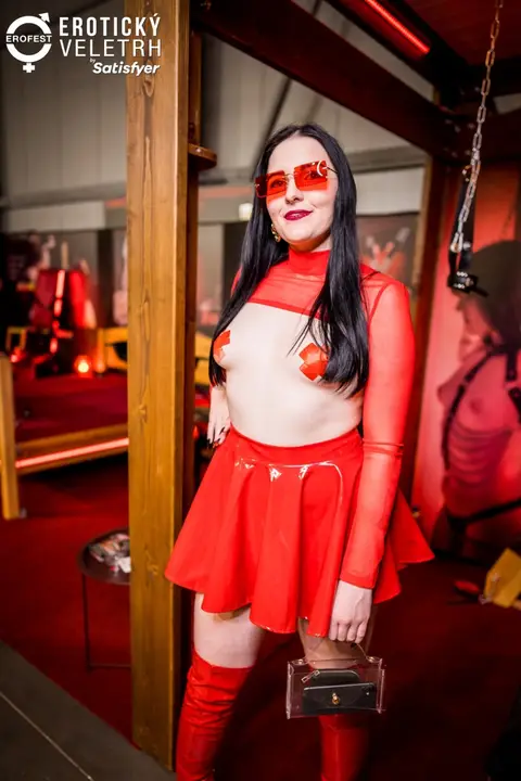 Erotic Fair 2023 — photograph 223 of 517