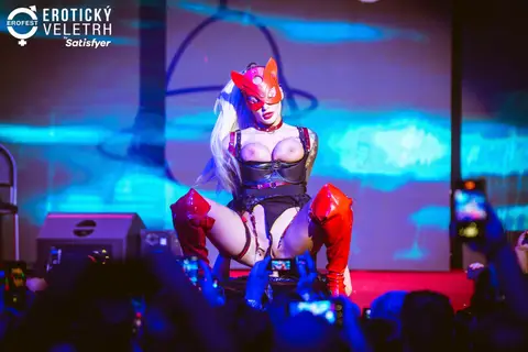 Erotic Fair 2023 — photograph 226 of 517