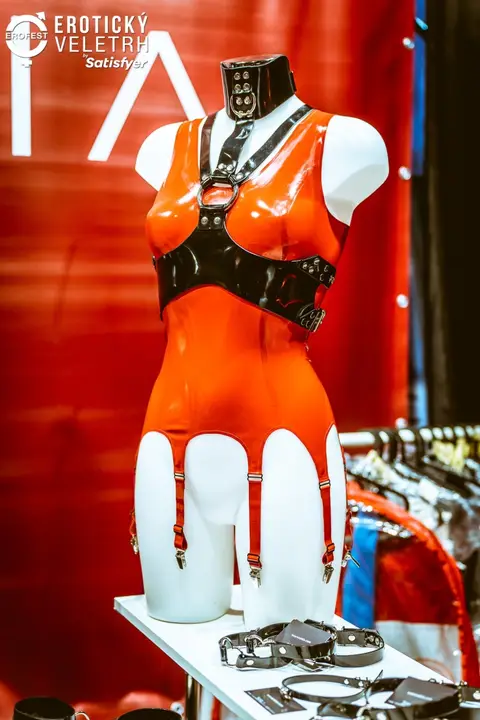 Erotic Fair 2023 — photograph 237 of 517