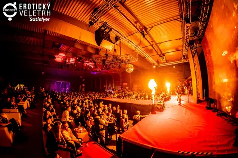 Erotic Fair 2023 — photograph 406 of 517