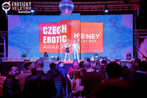 Erotic Fair 2023 — photograph 451 of 517