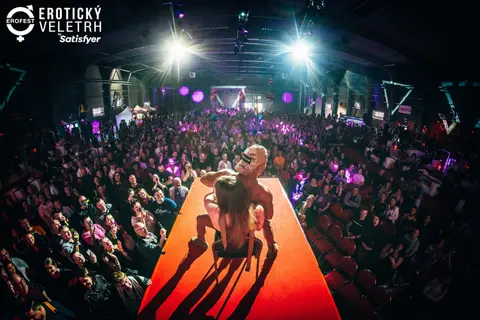 Erotic Fair 2023 — photograph 495 of 517